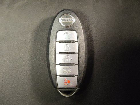 Used 2021 Nissan Altima 2.5 SV w/ SV Premium Package FWD image 32