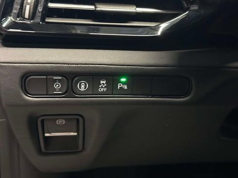 Certified 2024 Acura MDX SH-AWD w/ Technology Package image 22