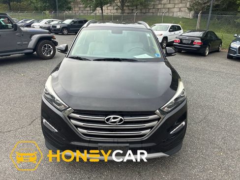 Used 2018 Hyundai Tucson Limited w/ Cargo Package AWD/4WD image 1