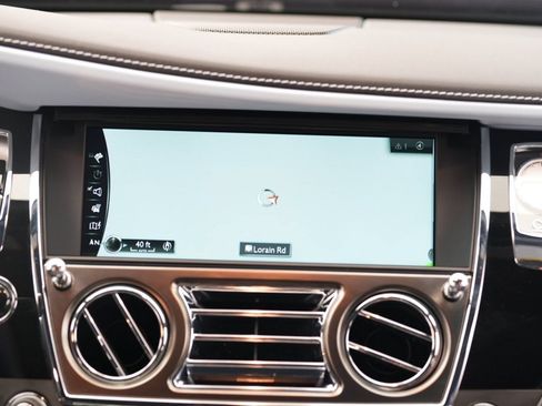Certified 2020 Rolls-Royce Ghost RWD image 30