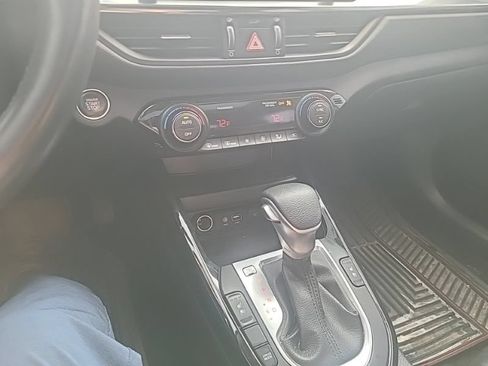 Used 2021 Kia Forte EX FWD image 16