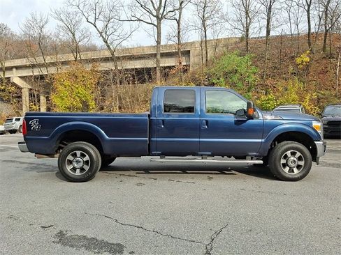 Used 2016 Ford F350 Lariat image 9
