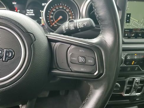 Used 2022 Jeep Wrangler Unlimited Sport image 27