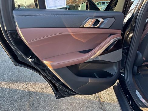 Used 2021 BMW X6 xDrive40i w/ Premium Package image 44