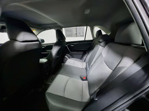 Used 2024 Toyota RAV4 XLE w/ Convenience Package FWD image 28