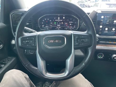 Used 2022 GMC Sierra 1500 Elevation RWD image 12