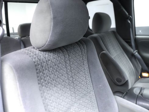 Used 2005 Toyota Tundra SR5 image 9