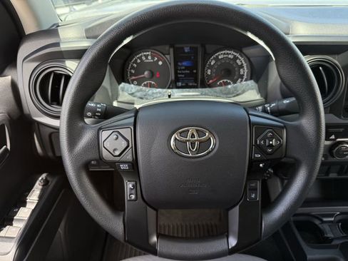 Used 2023 Toyota Tacoma SR AWD/4WD image 15
