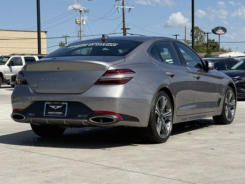 Used 2025 Genesis G70 2.5T w/ Sport Prestige Package image 5