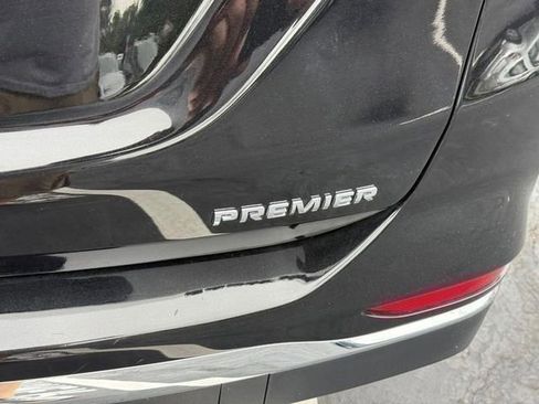 Used 2021 Chevrolet Equinox Premier FWD image 6