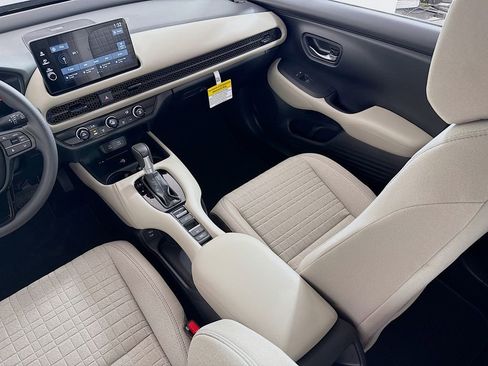 New 2026 Honda HR-V LX image 22