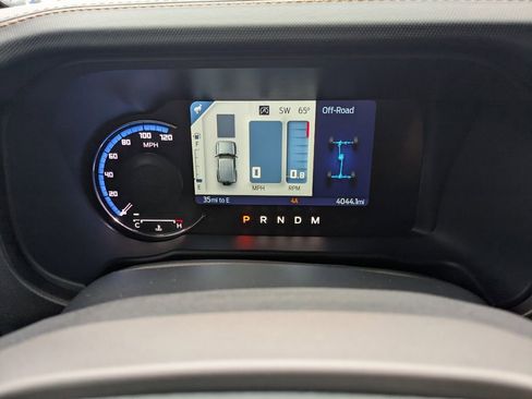 Used 2024 Ford Bronco Badlands image 27