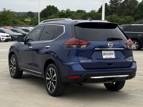 Used 2020 Nissan Rogue SL w/ Premium Package AWD/4WD image 4