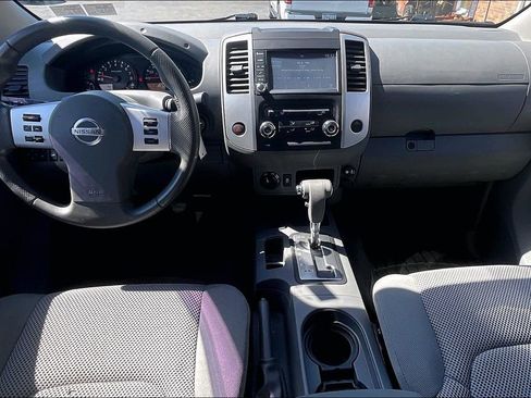 Used 2019 Nissan Frontier SV AWD/4WD image 14