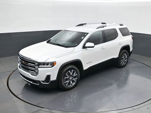 Used 2023 GMC Acadia SLT image 14