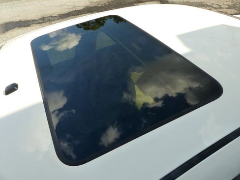 Used 2007 Pontiac G6 GT w/ Premium Package image 10