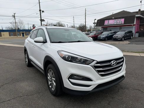 Used 2018 Hyundai Tucson SEL FWD image 4