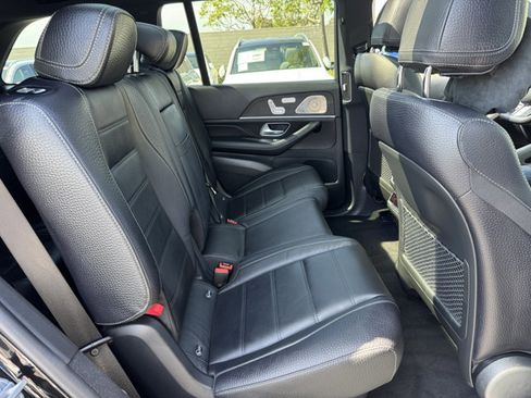 New 2026 Mercedes-Benz GLS 450 4MATIC image 5
