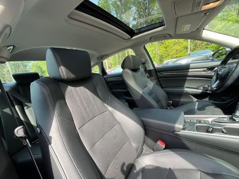 Used 2021 Honda Accord EX-L image 36