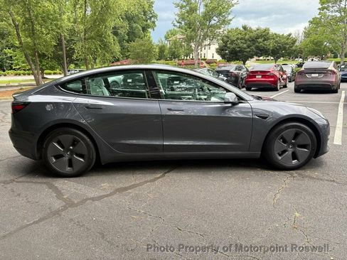 Used 2022 Tesla Model 3 Long Range AWD/4WD image 7