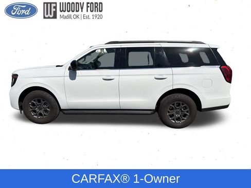 Used 2025 Ford Expedition Active RWD image 2