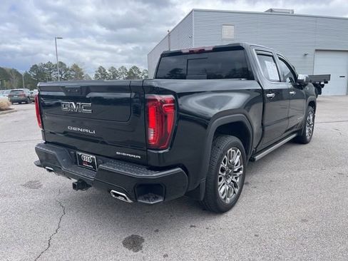 Used 2025 GMC Sierra 1500 Denali Ultimate AWD/4WD image 5