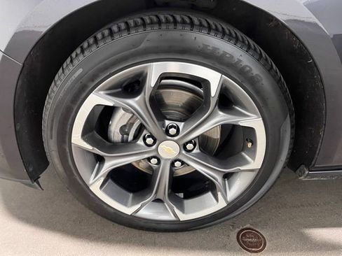 Used 2023 Chevrolet Malibu LT image 28