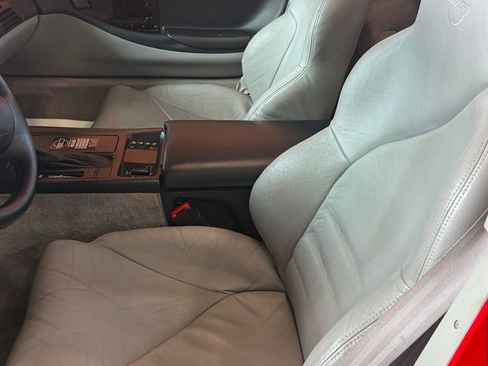 Used 1996 Chevrolet Corvette Convertible image 50