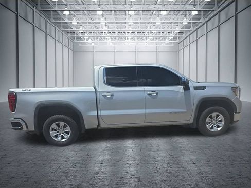 Used 2020 GMC Sierra 1500 SLE w/ SLE Value Package AWD/4WD image 8