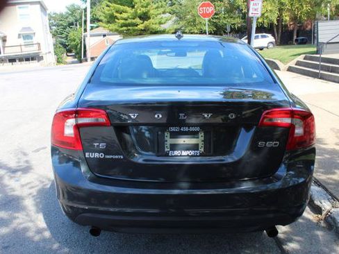 Used 2012 Volvo S60 T5 image 4