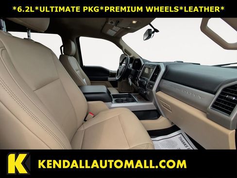 Used 2019 Ford F250 Lariat w/ Lariat Value Package image 15