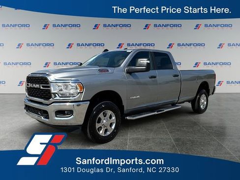 Used 2024 RAM 2500 Big Horn AWD/4WD image 1