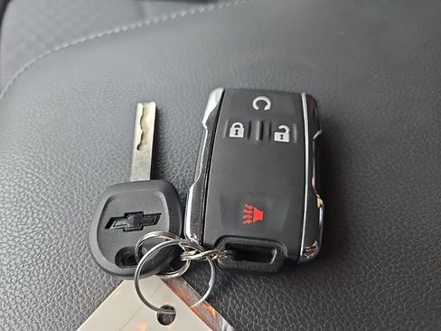 Used 2020 Chevrolet Colorado Z71 image 97