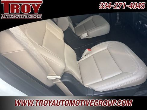 Used 2020 Ford Explorer XLT w/ Equipment Group 202A image 15