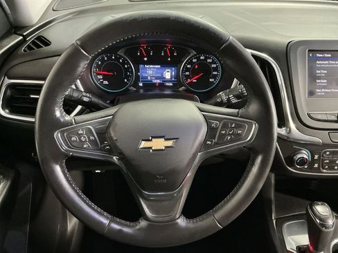 Used 2020 Chevrolet Equinox LT image 24