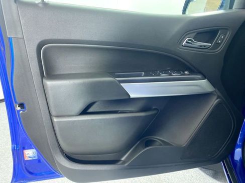 Used 2018 Chevrolet Colorado LT w/ LT Convenience Package image 21