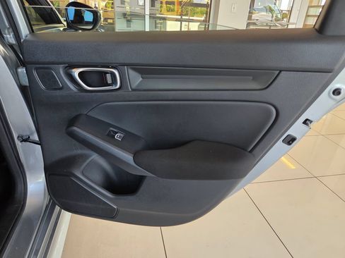 Used 2025 Honda Civic Sport image 22