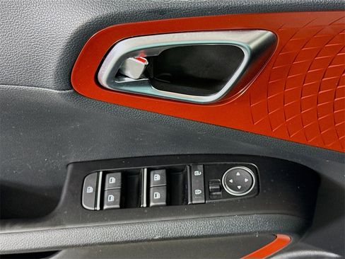 Used 2023 Kia Soul GT-Line image 24