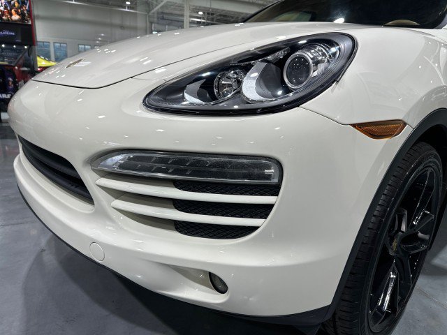 Used 2011 Porsche Cayenne AWD/4WD image 22