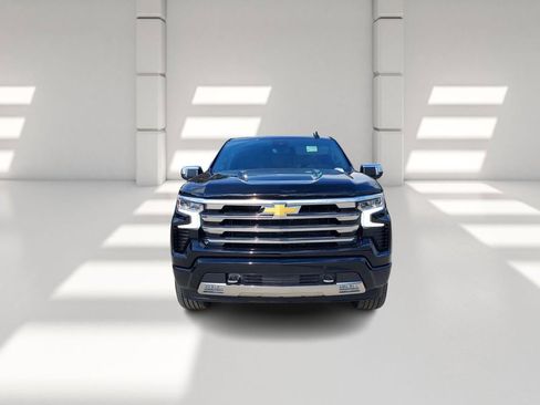 New 2026 Chevrolet Silverado 1500 High Country image 2