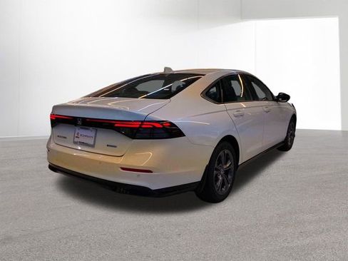 Used 2025 Honda Accord EX-L image 35