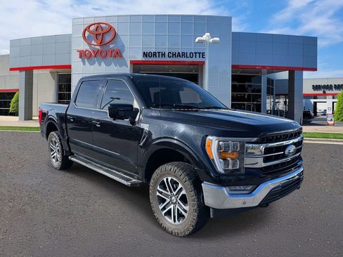 Used 2021 Ford F150 Lariat w/ Trailer Tow Package image 2