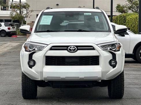 Used 2024 Toyota 4Runner SR5 image 9