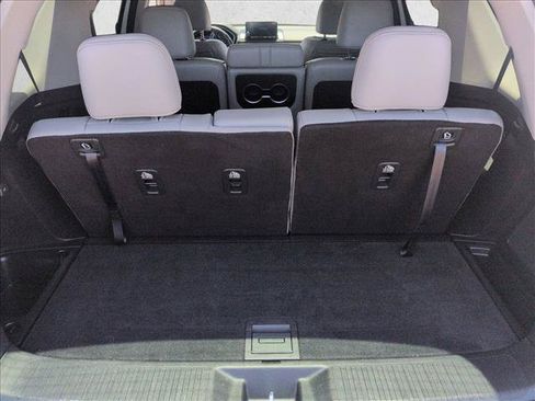 Used 2023 Honda Pilot Elite image 10