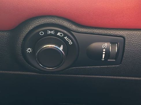 Used 2023 Dodge Durango SRT Hellcat image 33