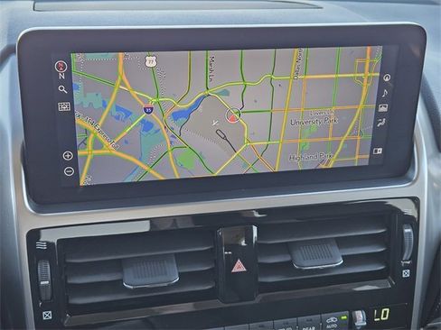 Used 2022 Lexus GX 460 Premium image 17