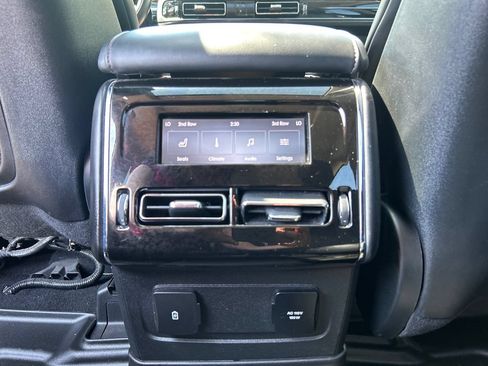 Used 2022 Lincoln Aviator Reserve AWD/4WD image 17