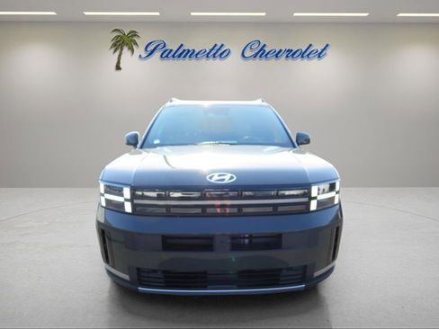 Used 2025 Hyundai Santa Fe Limited FWD image 7