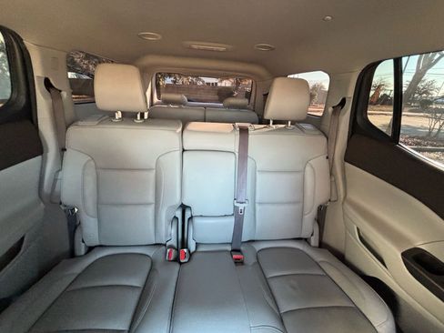 Used 2019 GMC Acadia SLT image 33