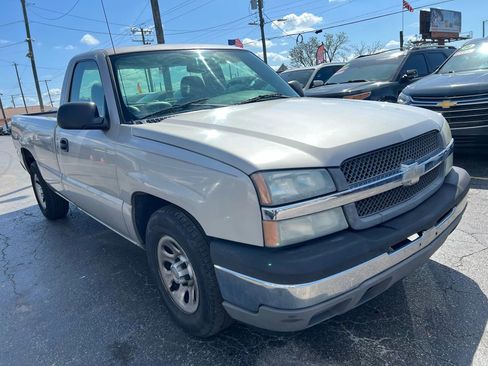 Used 2005 Chevrolet Silverado 1500 W/T image 4